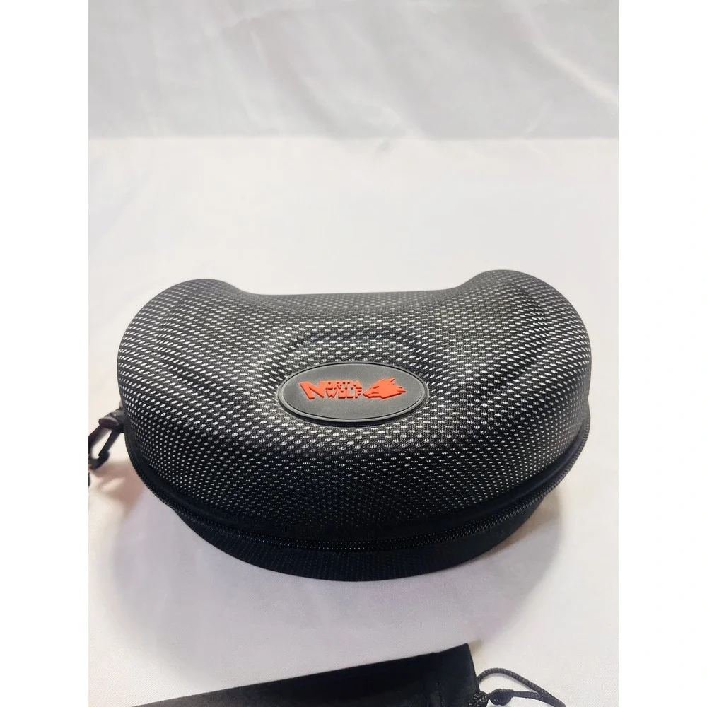 NEW NORTH WOLF Adult Red/ Black Ski/Snowmobile Winter Glasses‎ with Bag and Case